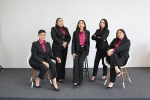graduacion-derecho-universidad-nueva-baja-rosrito
